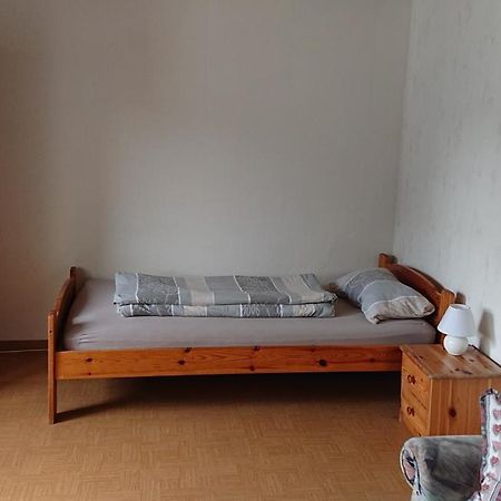 Ferienwohnung Linde - Marburg Biedenkopf Mit 5 Zimmer Und Balkon Frechenhausen Extérieur photo