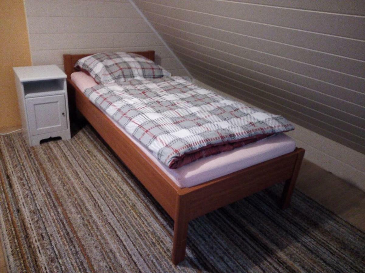 Ferienwohnung Linde - Marburg Biedenkopf Mit 5 Zimmer Und Balkon Frechenhausen Extérieur photo